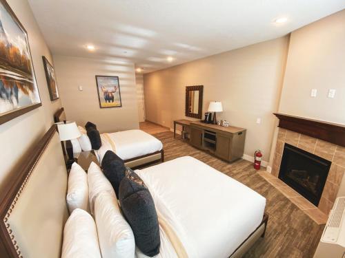 Huff House Bed & Breakfast 4*